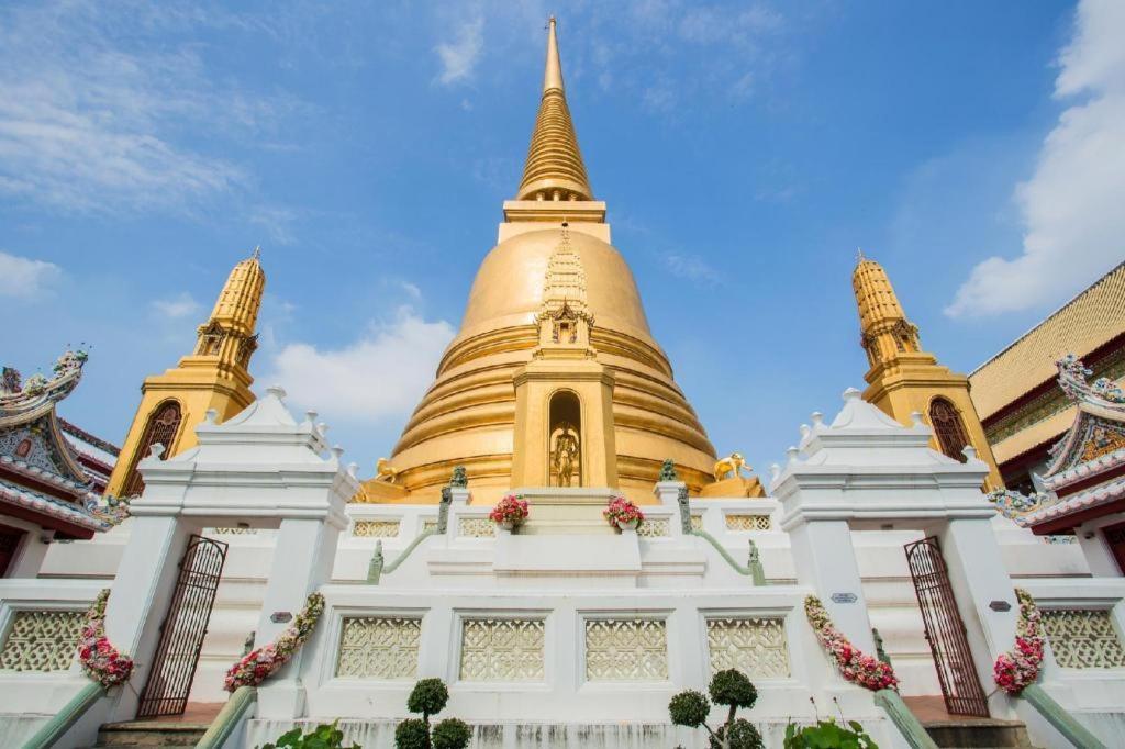 Baanpin Hotel Bangkok Exterior photo