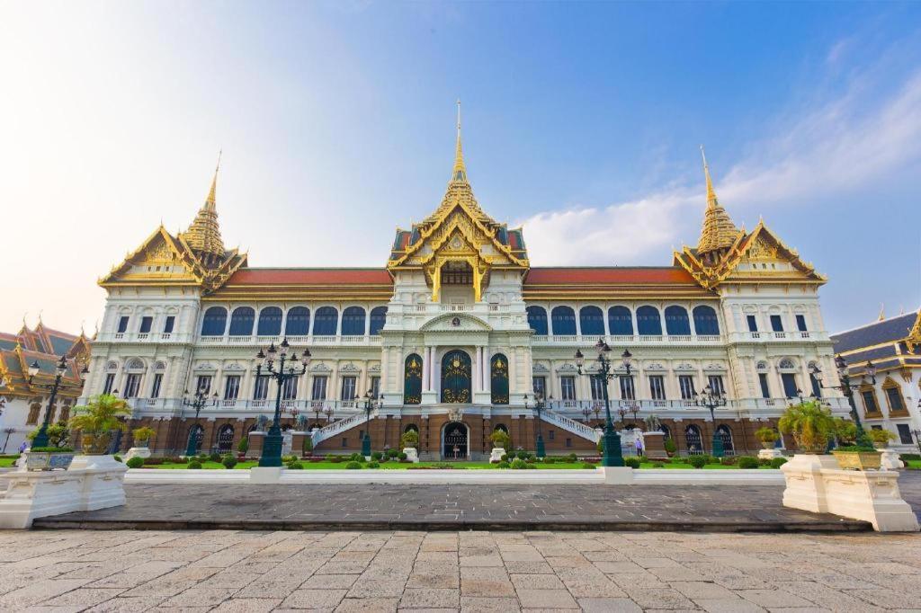 Baanpin Hotel Bangkok Exterior photo