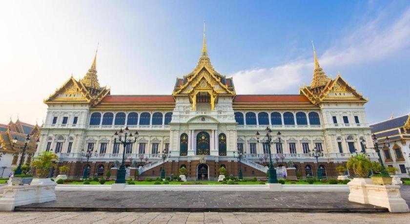 Baanpin Hotel Bangkok Exterior photo