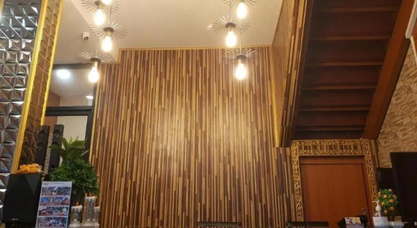 Baanpin Hotel Bangkok Exterior photo